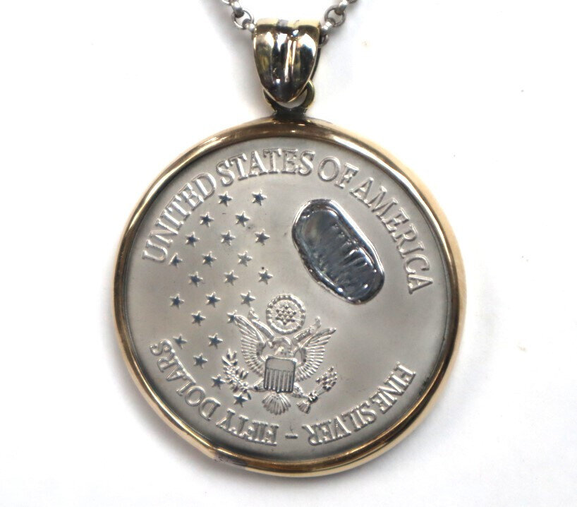 50th Anniversary of The Moon Landing 2019 Commemorative Coin Pendant 42mm – photo 6