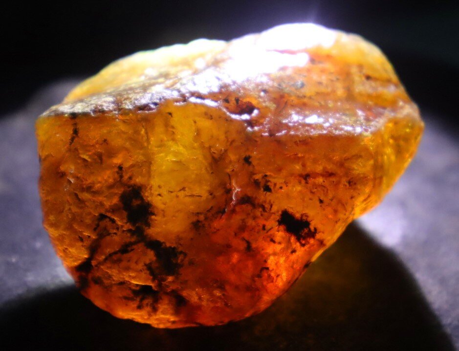 Impressive Natural Dominican Clear Light Blue Green Amber Rough Specimen 56mm 38g – photo 11