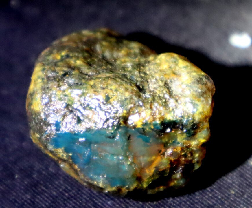 Finest Natural Dominican Clear Sky Blue Amber Rough Specimen 35mm 14.5g – photo 4