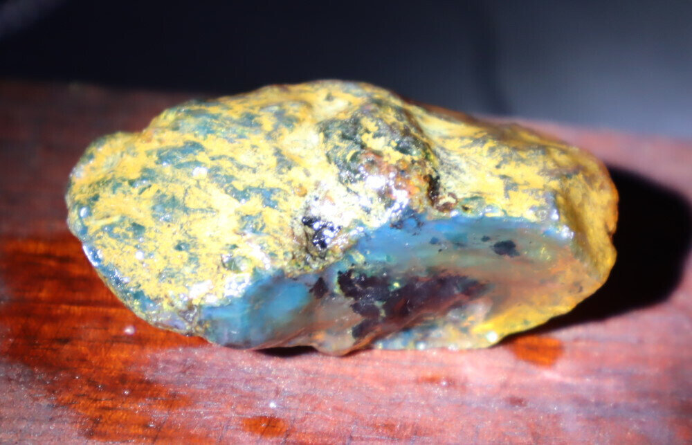 Finest Natural Dominican Clear Green Blue Amber Rough Specimen 50mm 17g – photo 3