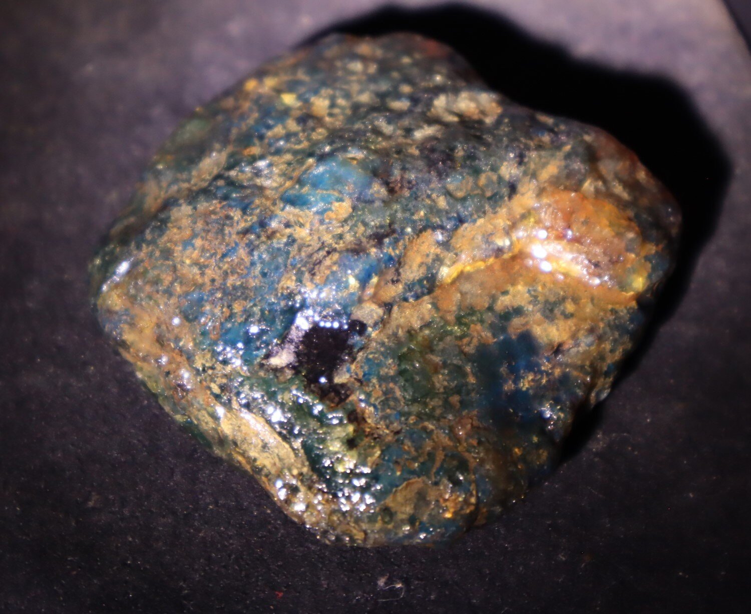 Impressive Natural Dominican Clear Green Blue Amber Rough Specimen 53mm 27.6g – photo 9
