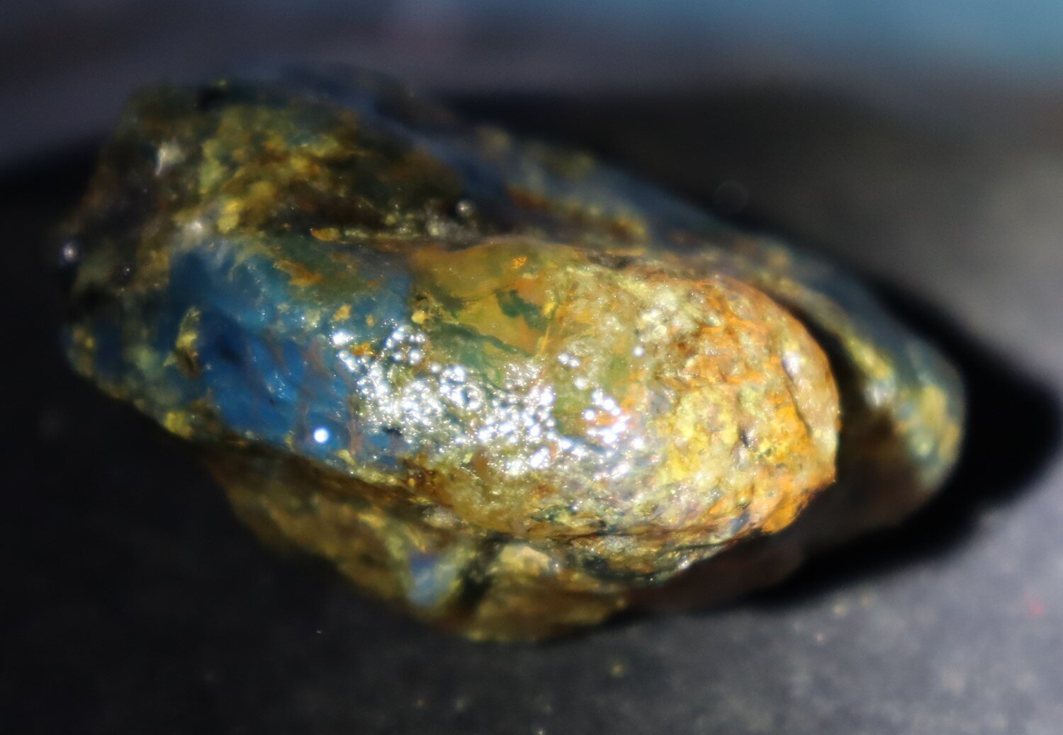 Beautiful Natural Dominican Translucent Sky Blue Amber Rough Specimen 58mm 42.5g – photo 12
