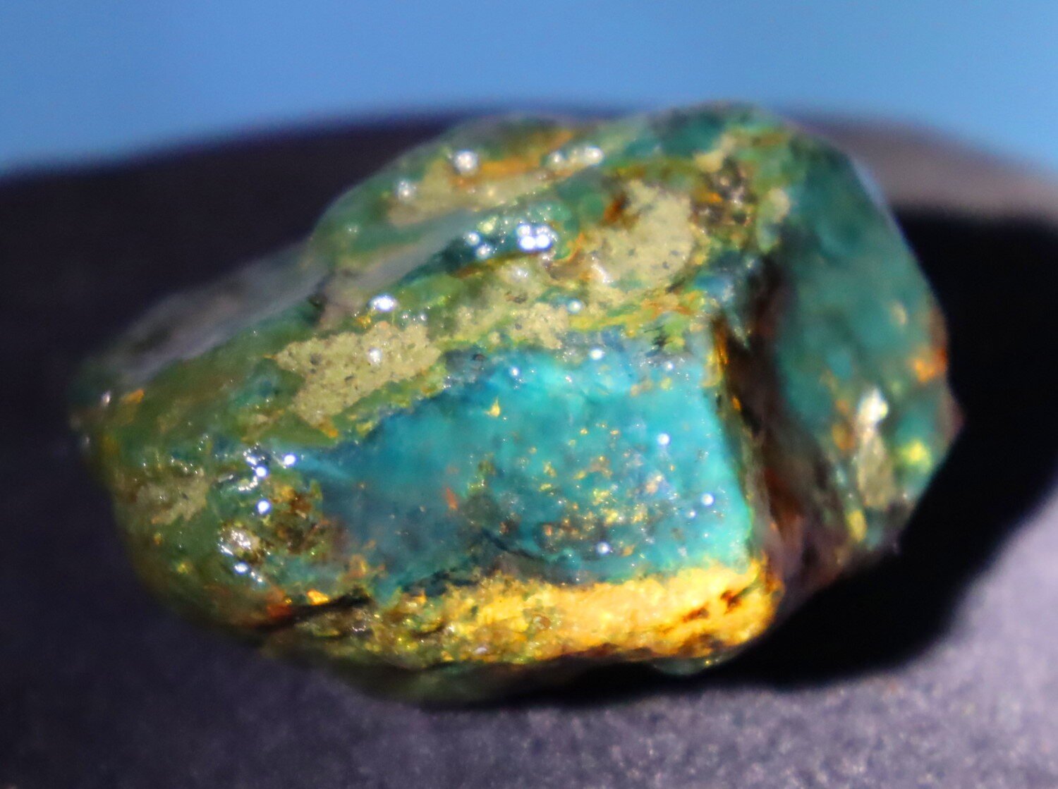 Beautiful Natural Dominican Translucent Green Blue Amber Rough Specimen 62mm 41.7g