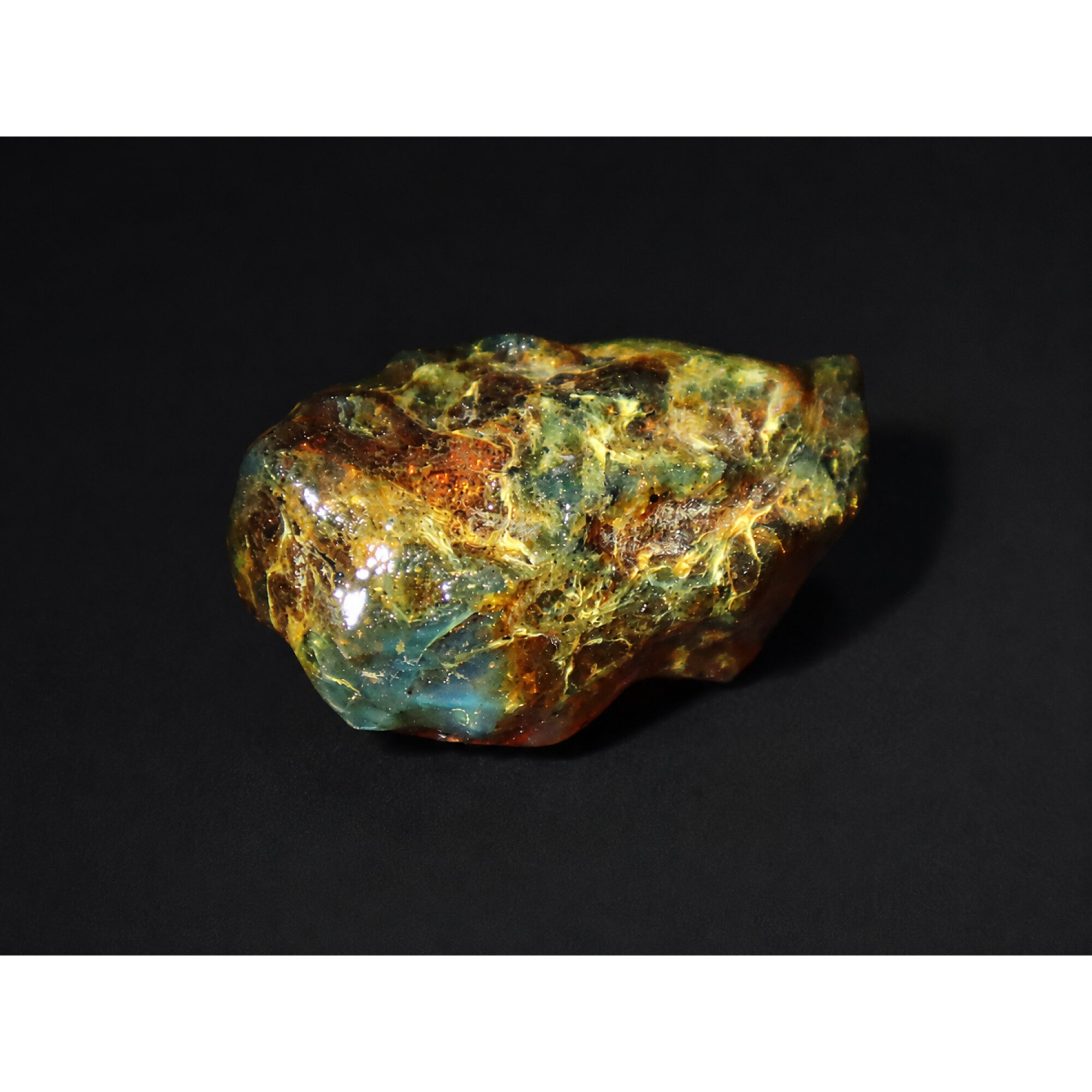 Clear sea blue Natural Dominican Amber rough Specimen 38 mm – photo 8