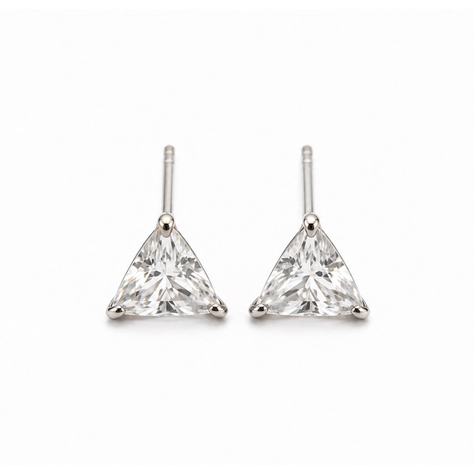 Clear White Topaz triangle 925 Sterling Silver Earrings 7 mm