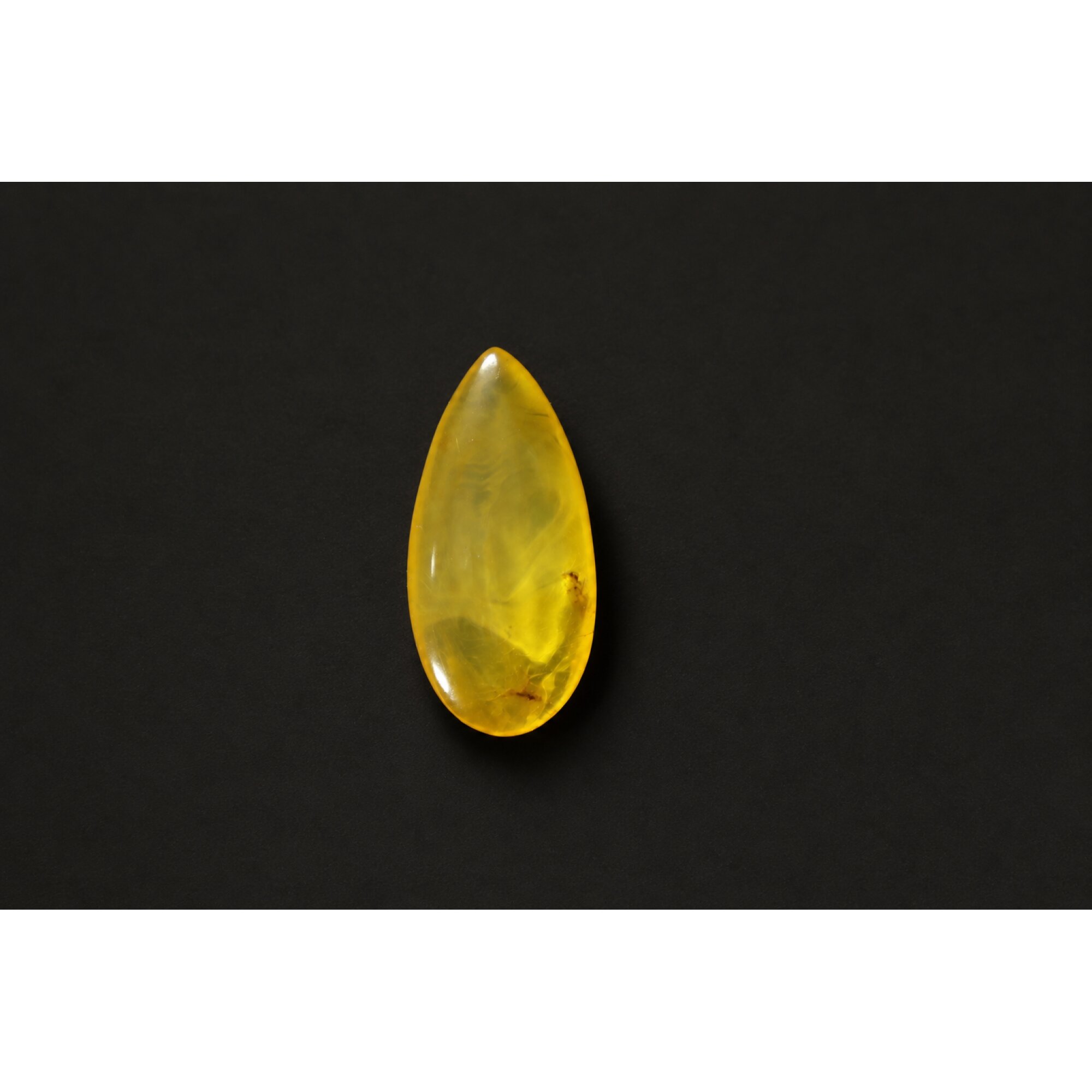 Clear eggyolk yellow Natural Dominican Amber teardrop Polished Stone 27 mm – photo 3