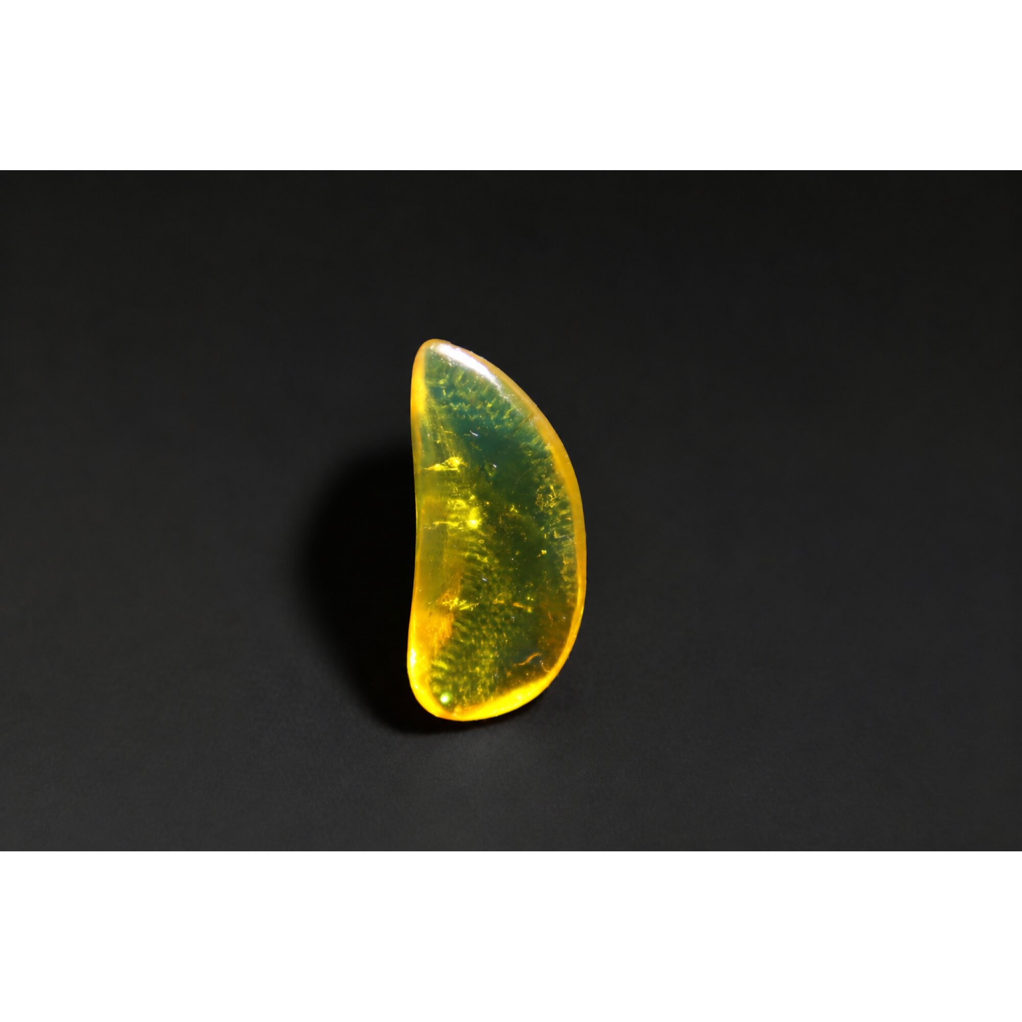 Clear green blue Natural Dominican Amber teardrop Polished Stone 28 mm – photo 2