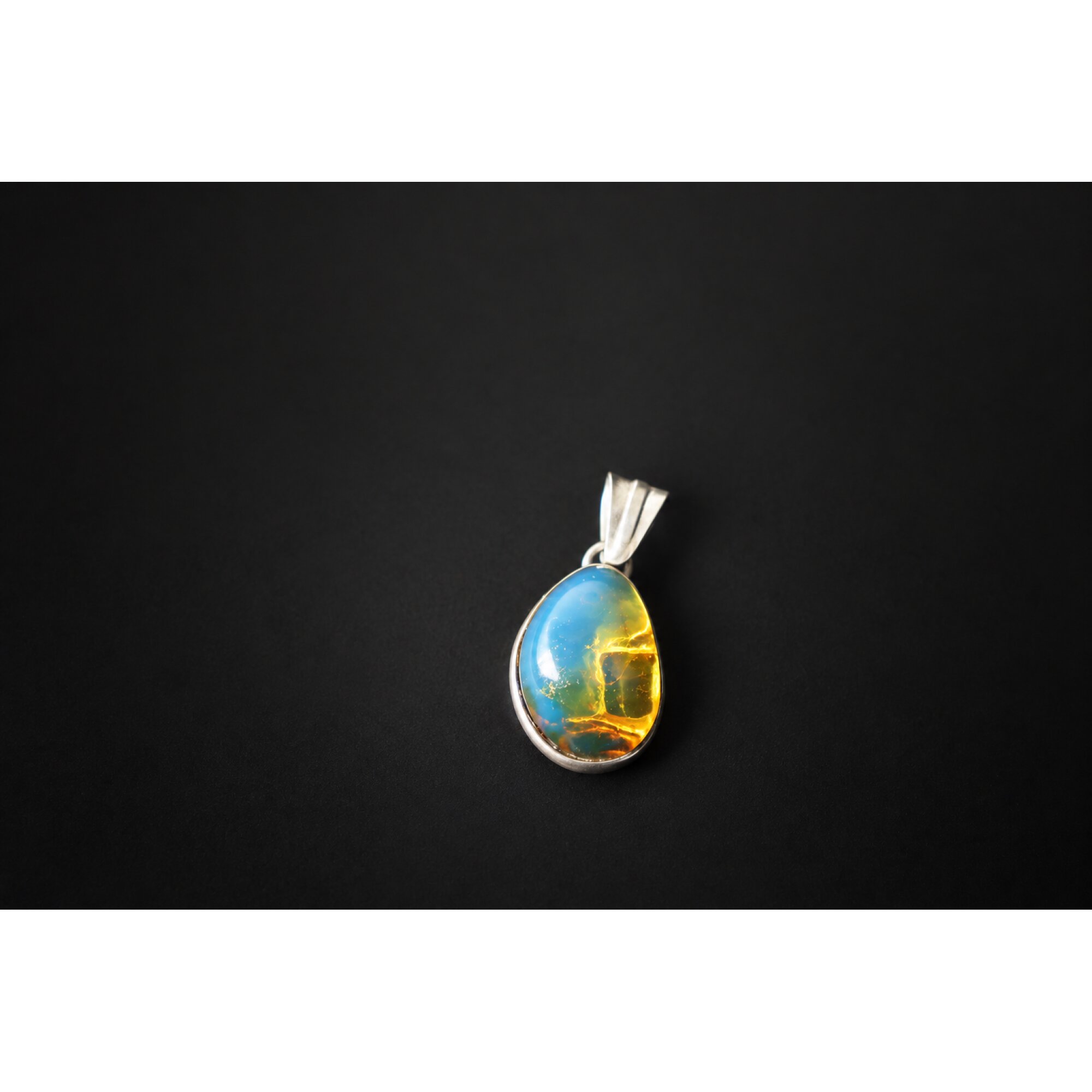 Genuine handcrafted sky blue Dominican amber sterling silver pendant 25mm – photo 3