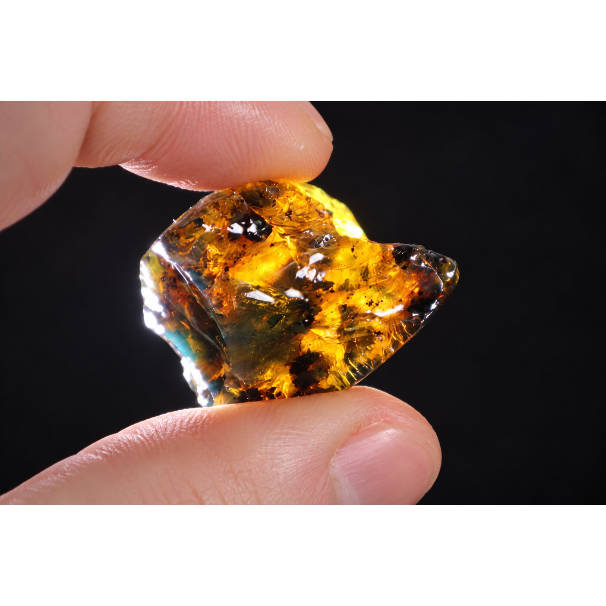 Natural sky blue rough specimen Dominican amber 30mm – photo 7