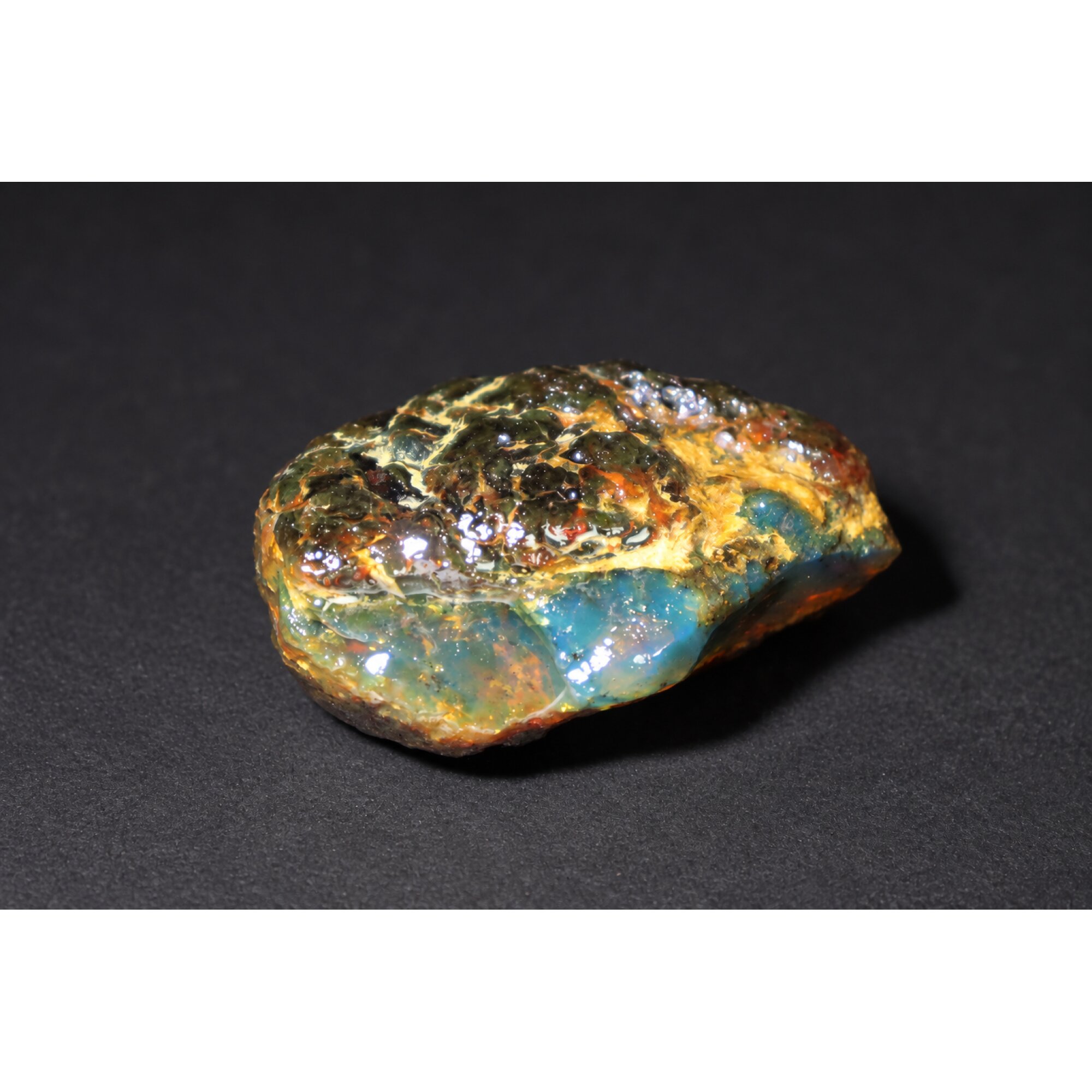 Genuine sky blue rough specimen Dominican amber 40mm – photo 6