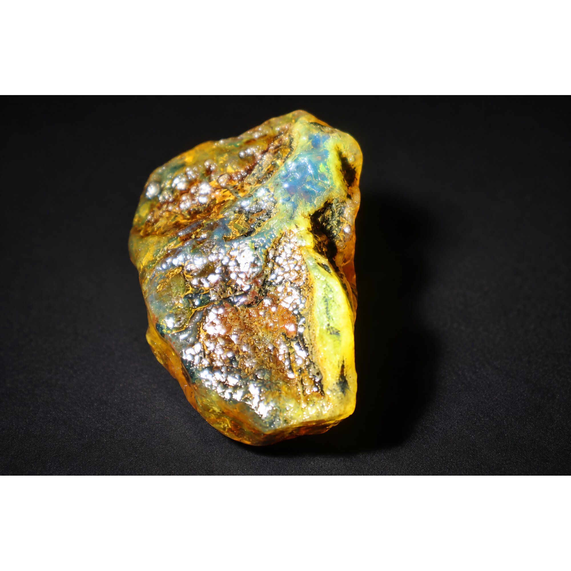 Genuine yellow blue rough specimen Dominican amber 41mm – photo 7