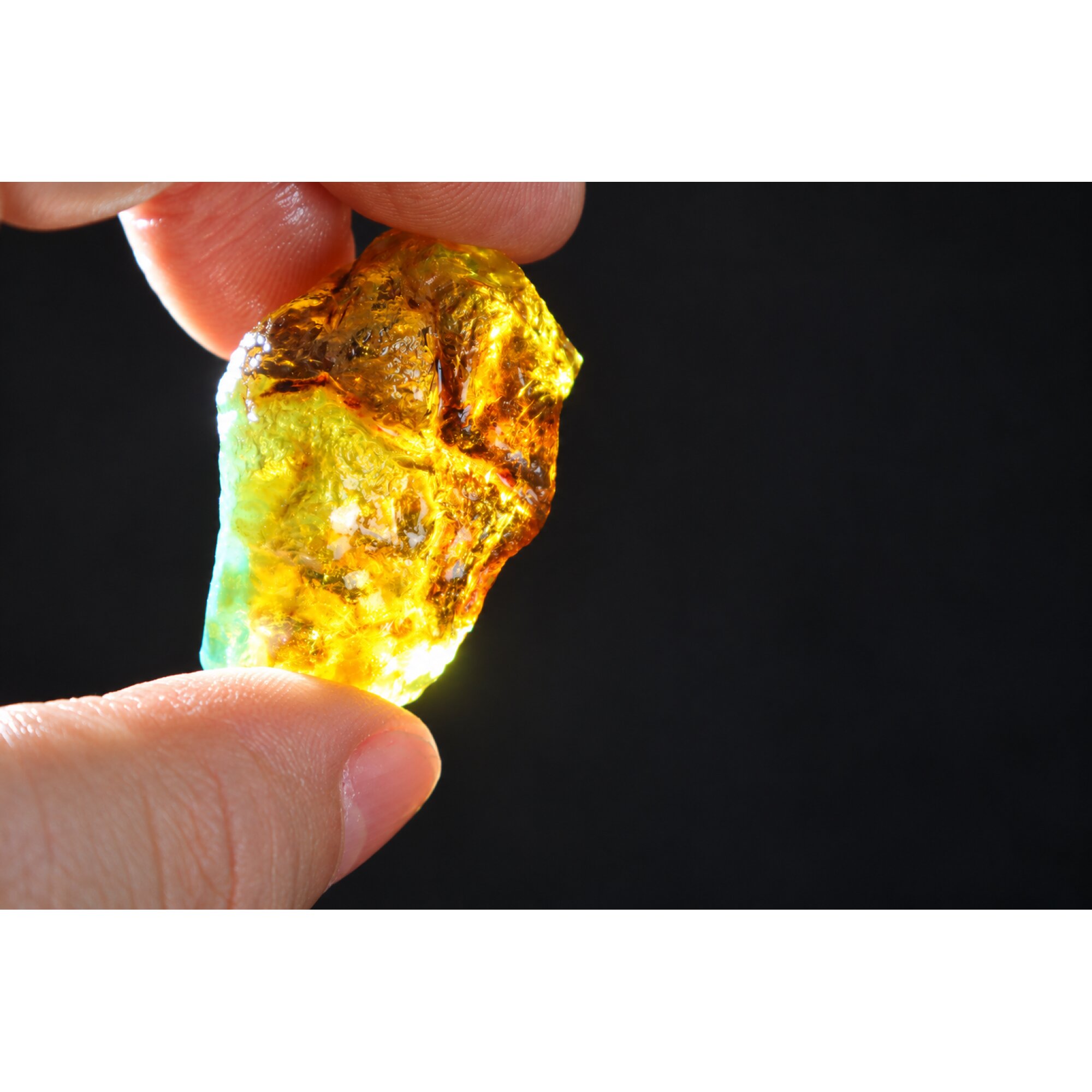 Genuine turquoise blue rough specimen Dominican amber 43mm – photo 4