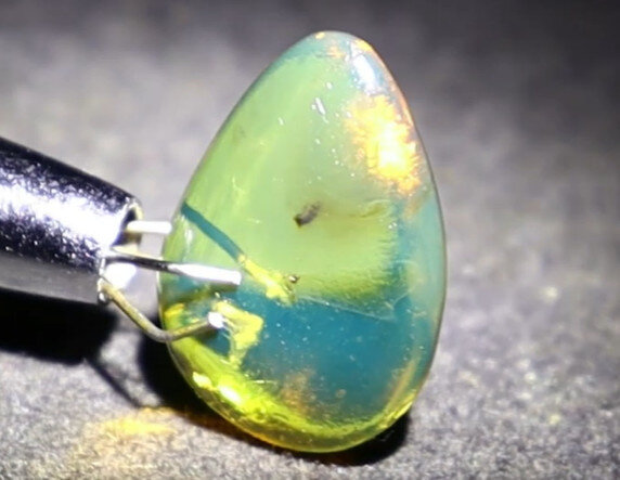 Exquisite Natural Dominican Clear Light Blue Amber Polished Stone 19mm – photo 8