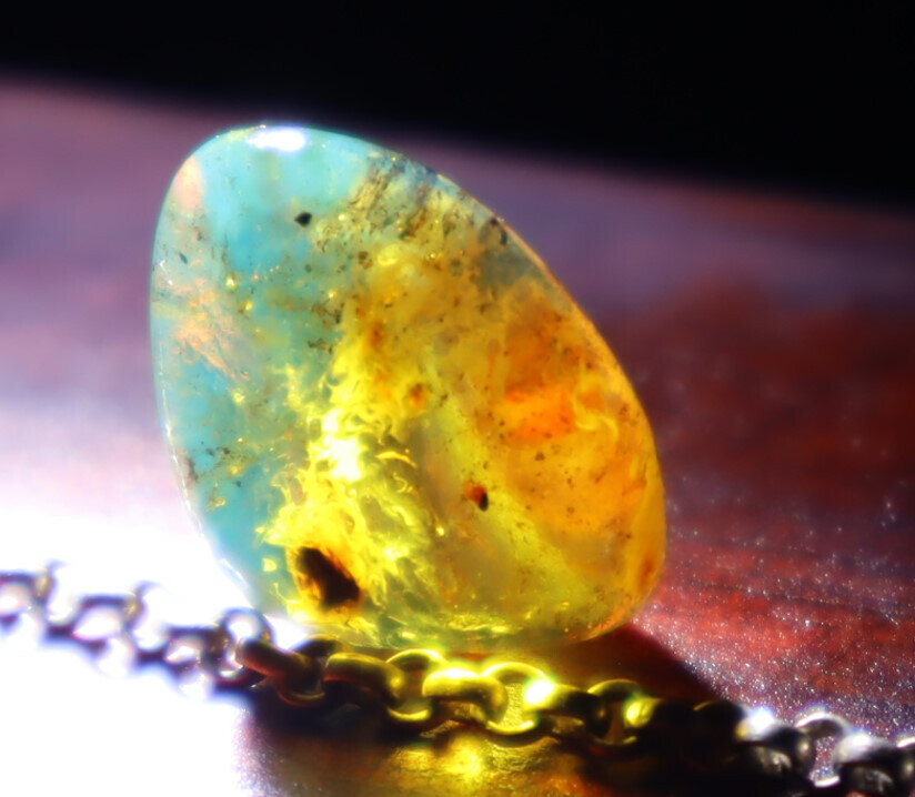 Impressive Natural Dominican Clear Sky Blue Amber Polished Stone 19mm – photo 11