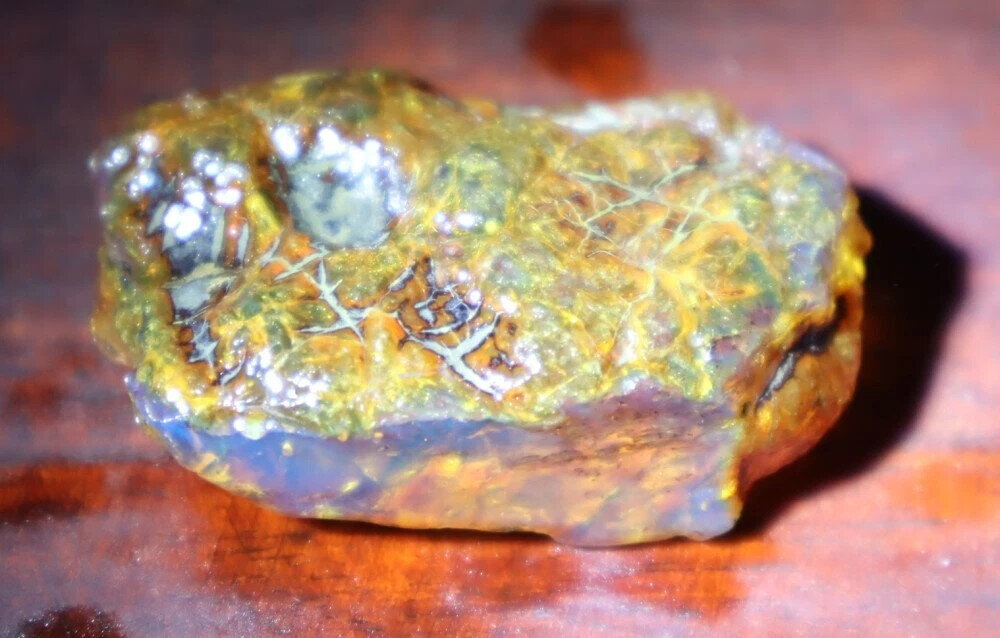 Exquisite Natural Dominican Crystal Clear Yellow Blue Amber Rough Specimen 42mm – photo 6