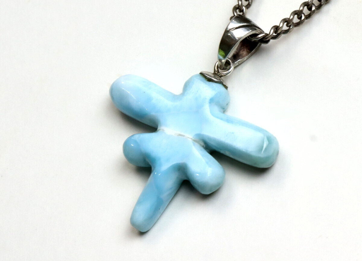 Exquisite 2inch Natural Sky Blue Larimar .925 Sterling Silver Dragonfly Pendant – photo 7