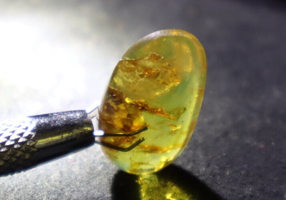 Beautiful Natural Dominican Translucent Light Blue Amber Polished Stone 26mm – photo 6