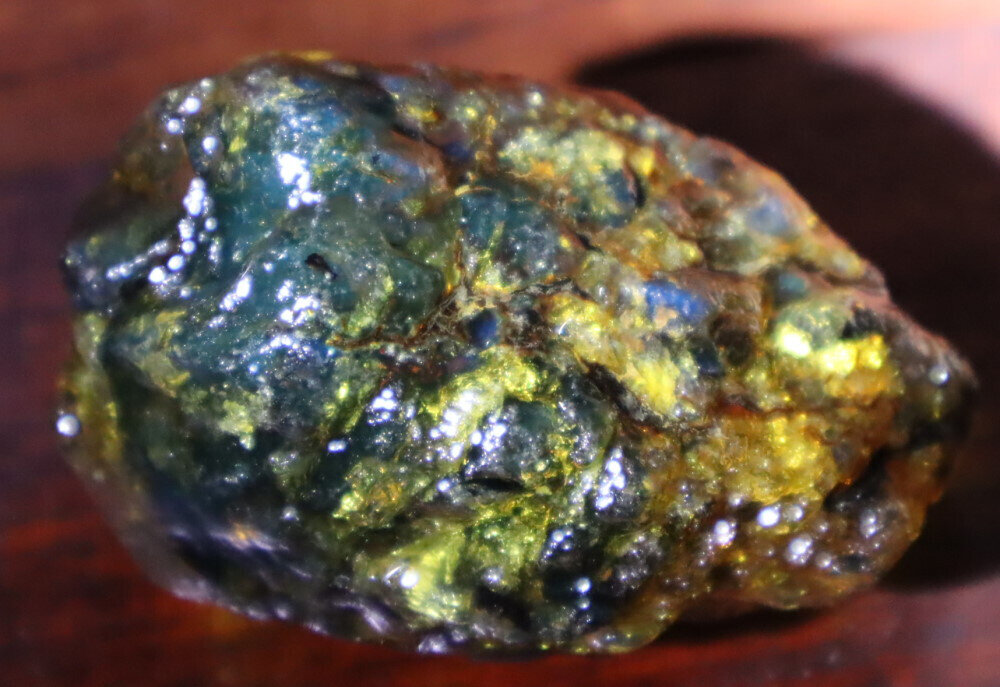 Beautiful Natural Dominican Clear Light Blue Green Amber Rough Specimen 52mm 44g – photo 6