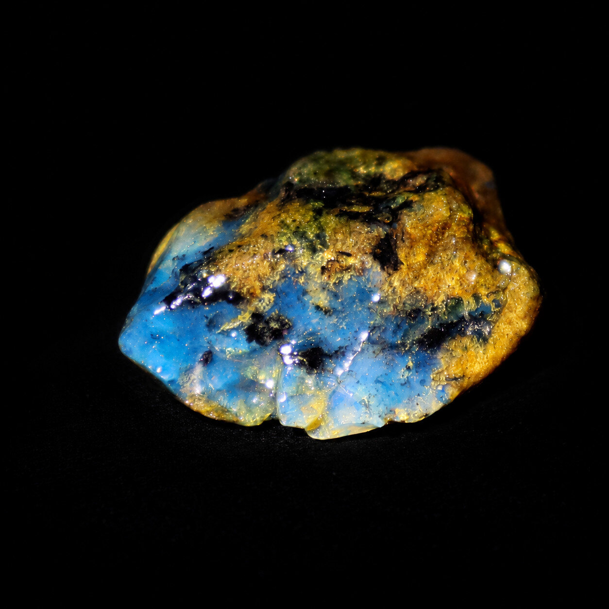Unique Premium Deep Blue Dominican Amber Rough Specimen Chunk 37mm 8.5g – photo 4