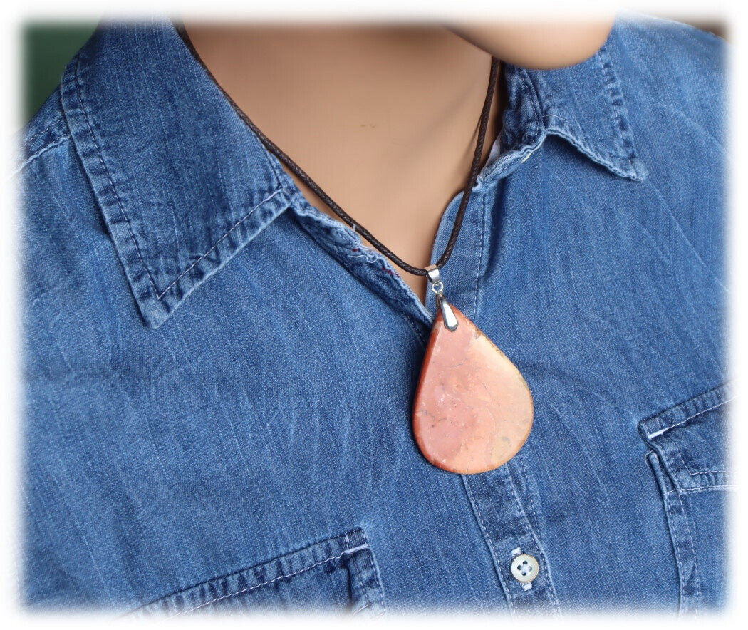 Biggest 3 Inch Natural Pink Red Jasper Pendant 75mm 195CT with free leather band – photo 6