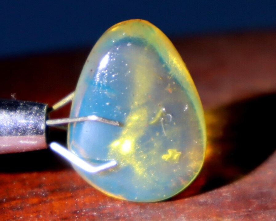 Exquisite Natural Dominican Clear Sky Blue Amber Polished Stone 22mm – photo 5