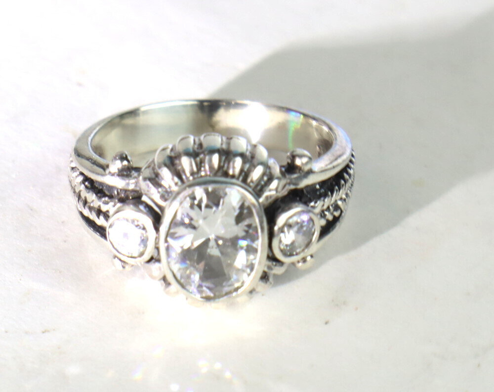 Impressive Clear Faceted Cubic Zirconia .925 Sterling Silver Ring #8 – photo 7