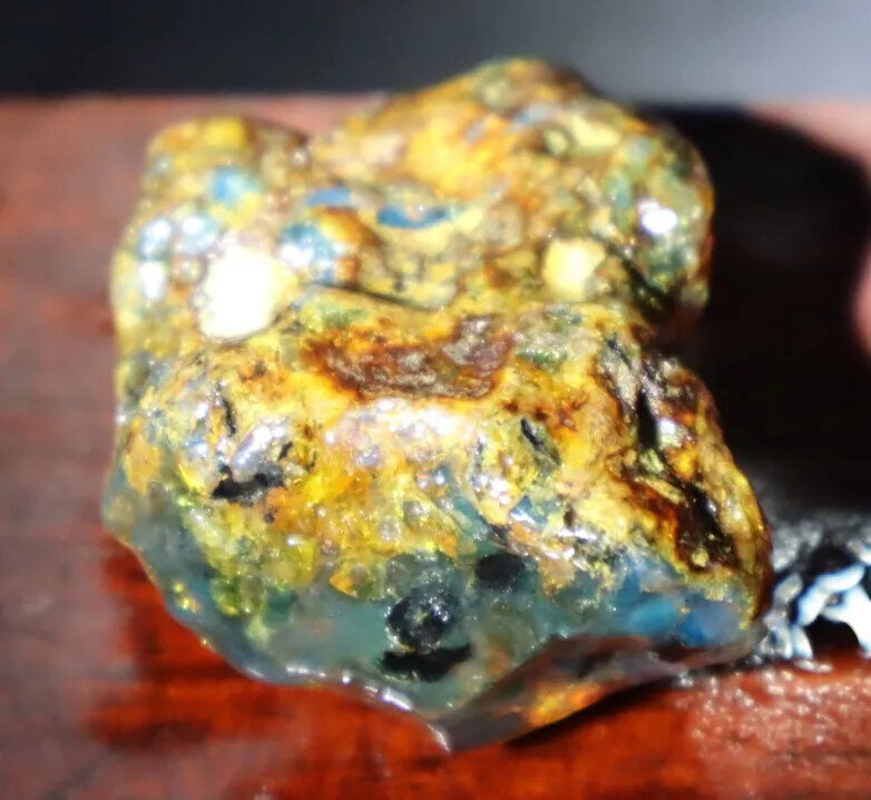 Excellent Natural Dominican Clear Sky Blue Amber Rough Specimen 41mm 15.5g – photo 10