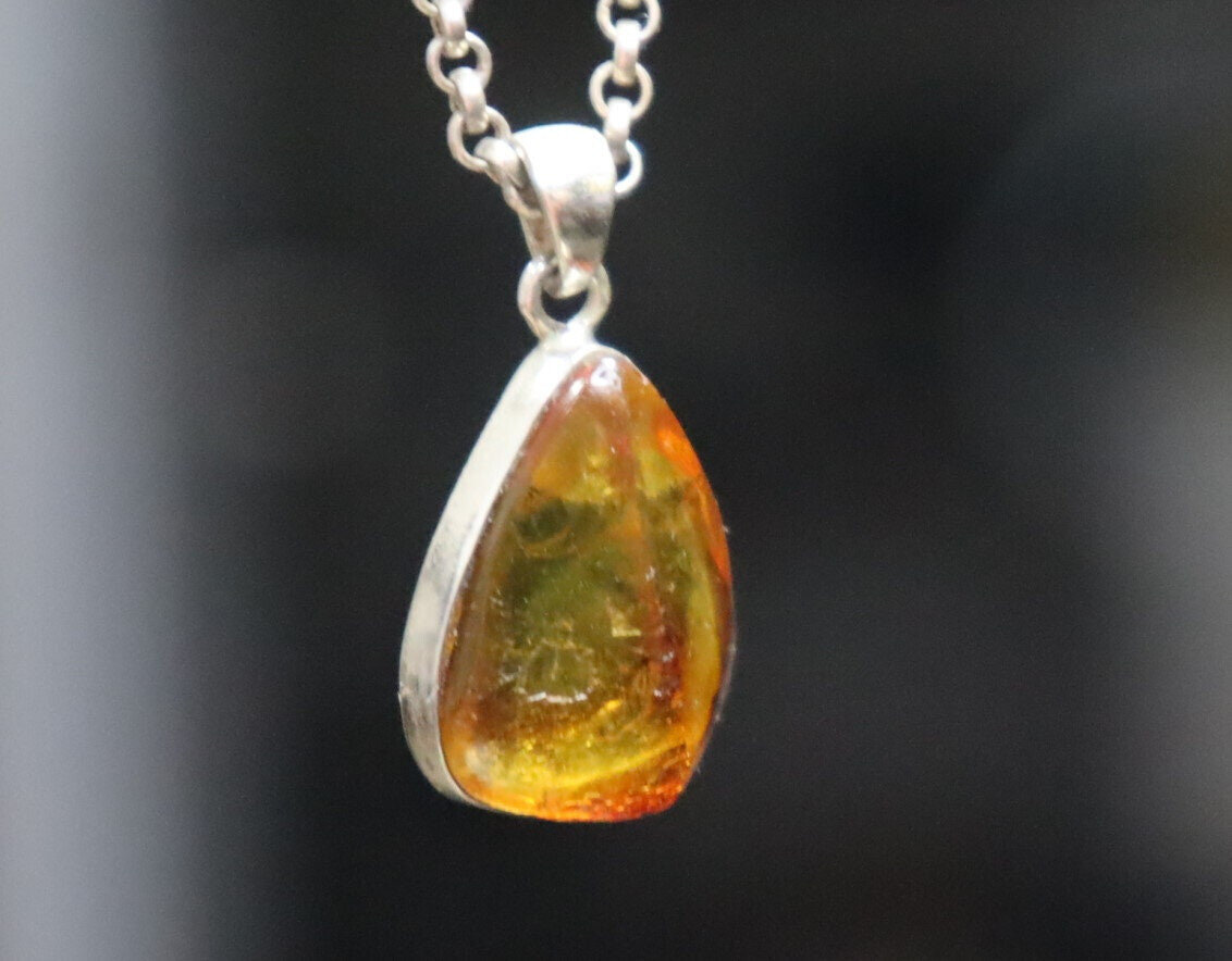 Handcrafted Natural Clear Light Orange Amber .925 Sterling Silver Pendant 28mm – photo 6