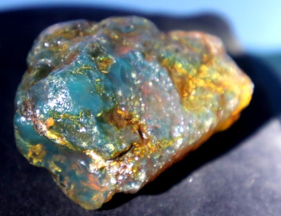 Exquisite Natural Dominican Crystal Clear Orange Blue Amber Rough Specimen 65mm – photo 8