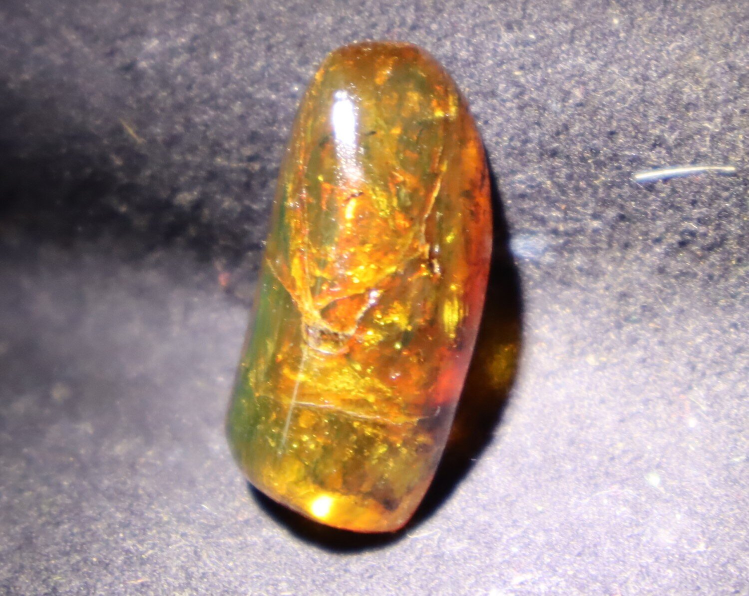 Lovely Natural Dominican Translucent Orange Blue Amber Polished Stone 24mm – photo 6